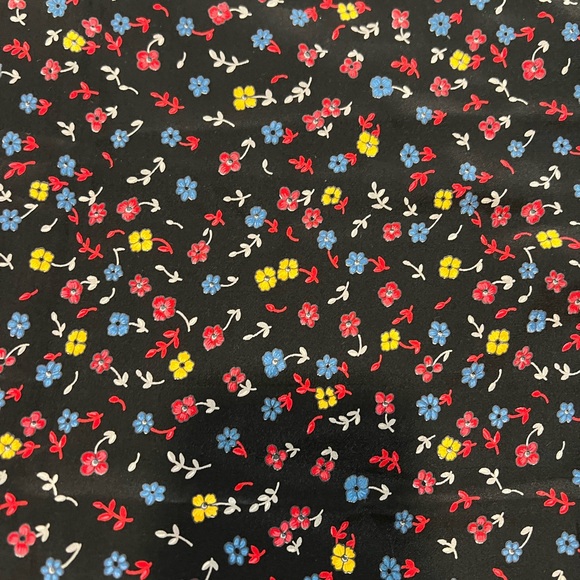 Vintage silk scarf by Celine Paris - Picture 6 of 6